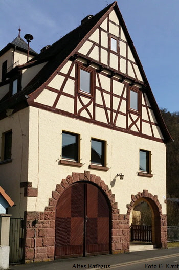 Altes Rathaus in Stralsbach1